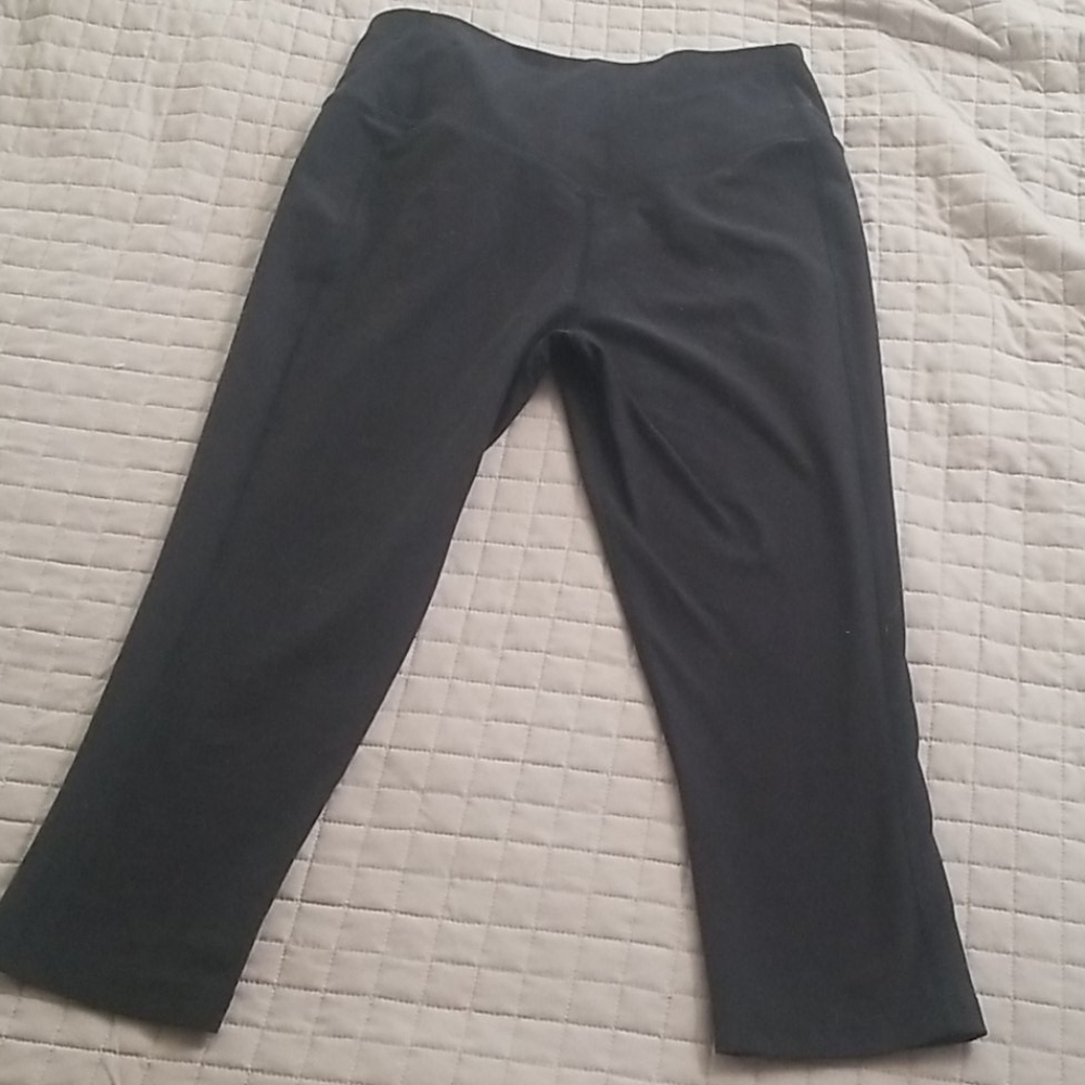 Nike Dri-Fit Capri - Picture 3 of 5